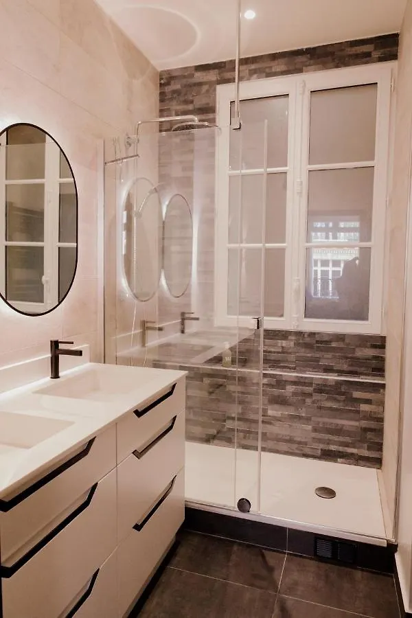 Luxueux Duplex Elysees 240M2 Paris