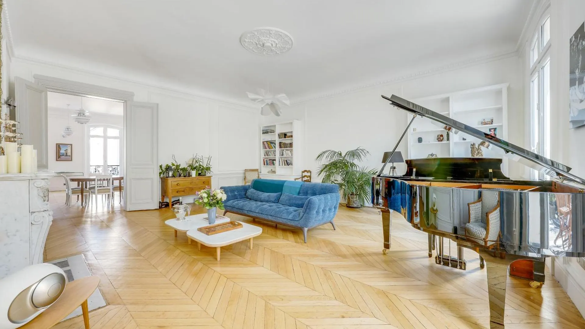Luxueux Duplex Elysees 240M2 Paris 0*,  França