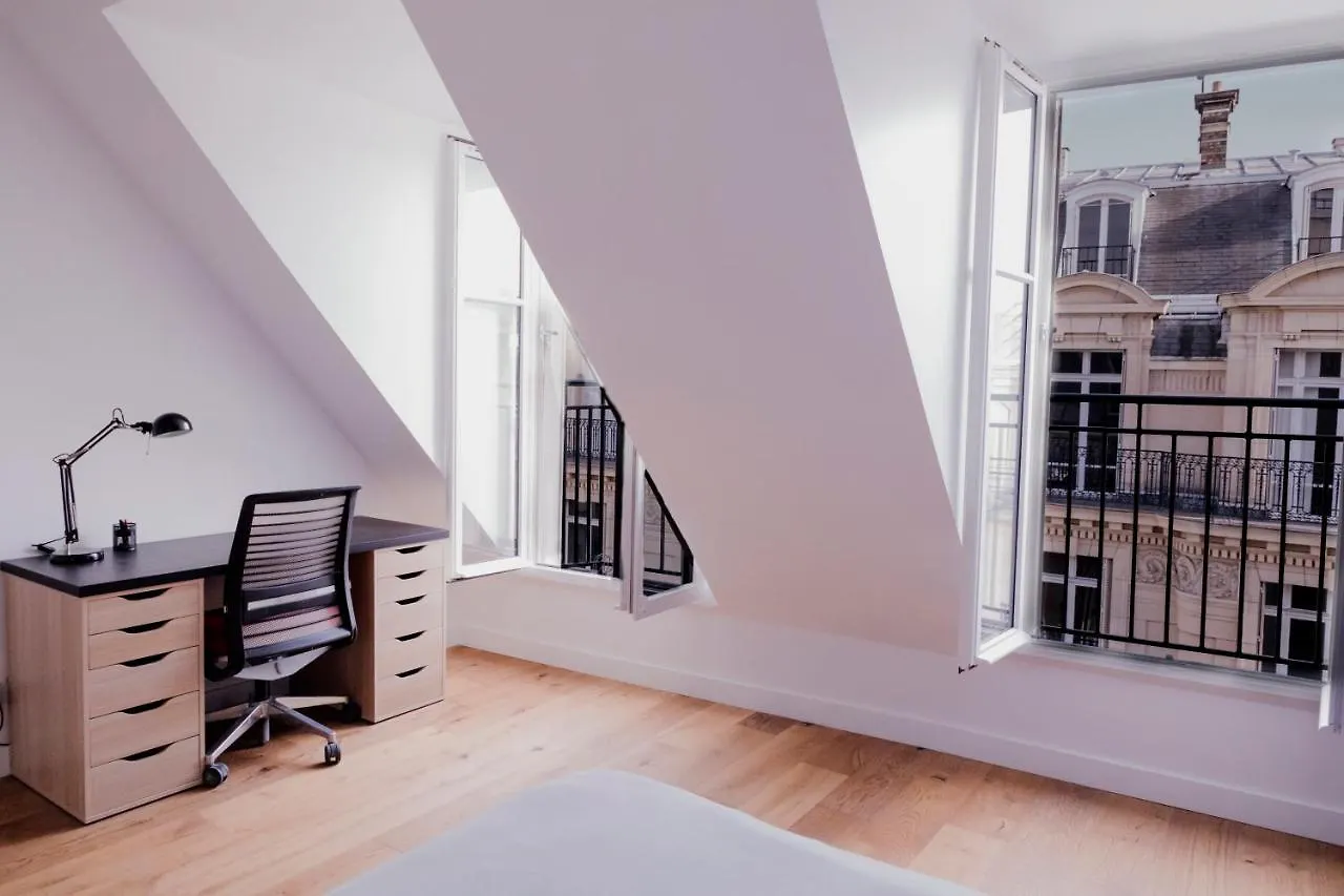פריז Luxueux Duplex Elysees 240M2